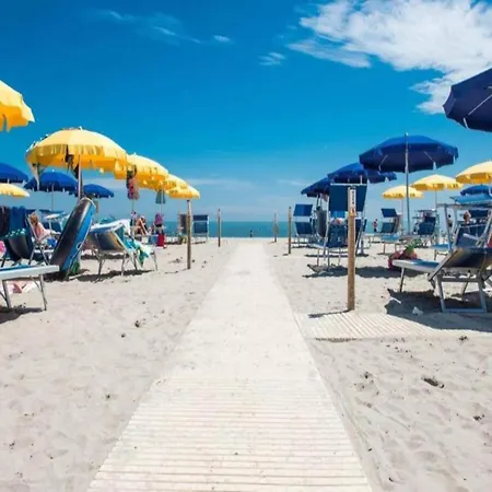 Apartmán Seaside In For 6 *